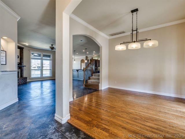 2707 E 138th Street S, Bixby, OK 74008