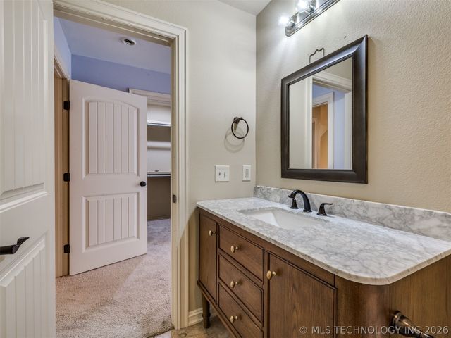 2707 E 138th Street S, Bixby, OK 74008