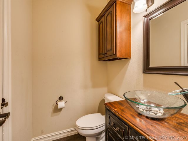 2707 E 138th Street S, Bixby, OK 74008