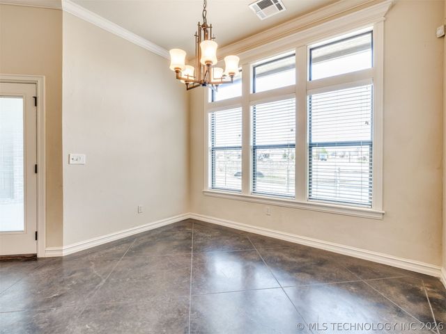 2707 E 138th Street S, Bixby, OK 74008
