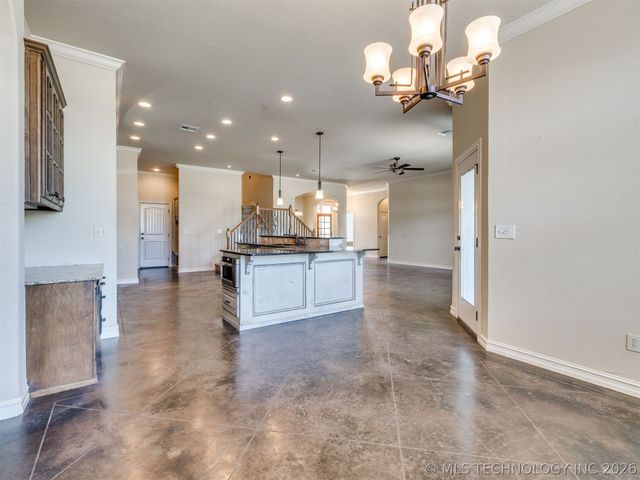 2707 E 138th Street S, Bixby, OK 74008