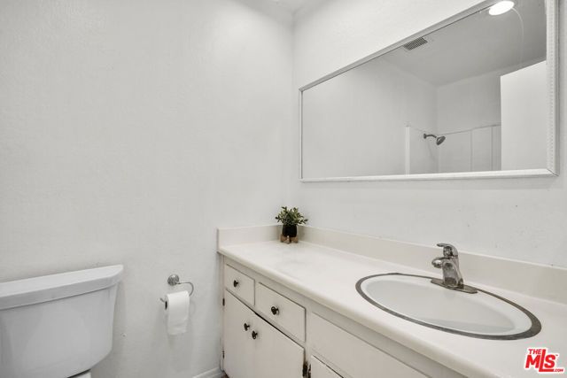 815 Las Lomas Drive B, La Habra, CA 90631