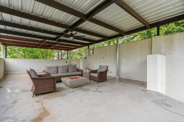 352 Lakeland Drive, Hot Springs, AR 71913