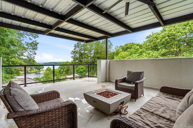 352 Lakeland Drive, Hot Springs, AR 71913