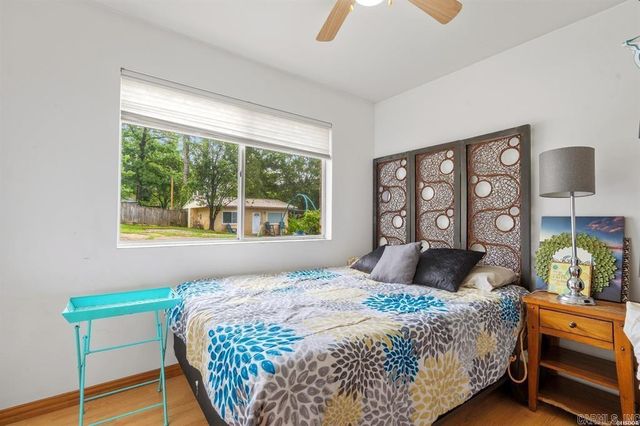 352 Lakeland Drive, Hot Springs, AR 71913