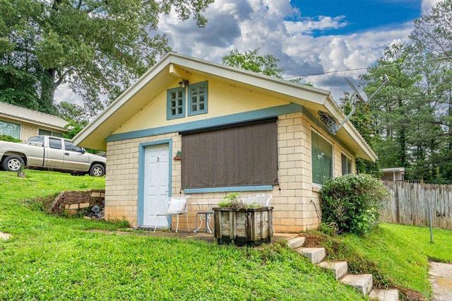 352 Lakeland Drive, Hot Springs, AR 71913