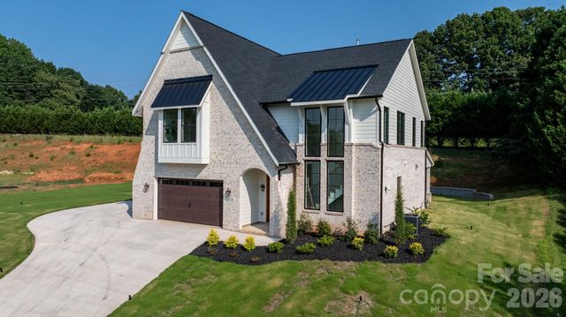 2670 Charleston Court, Claremont, NC 28610
