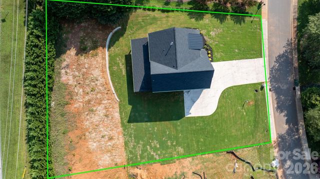 2670 Charleston Court, Claremont, NC 28610