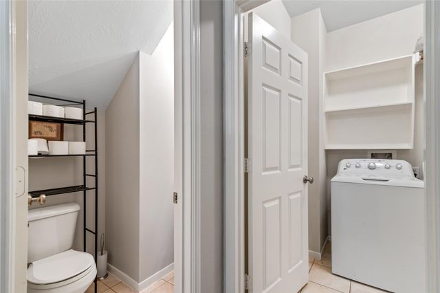 1418 Summer Rain Drive, Kingwood, TX 77339