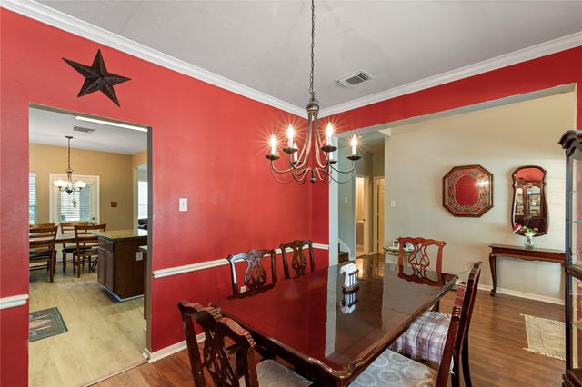 1418 Summer Rain Drive, Kingwood, TX 77339