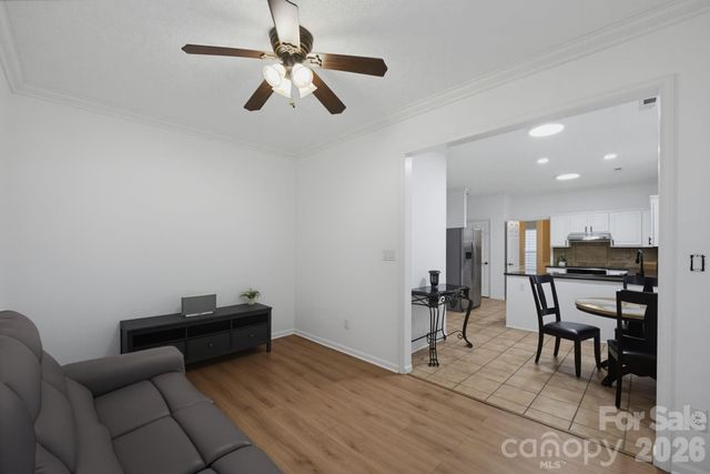 6813 Neuhoff Lane, Charlotte, NC 28269