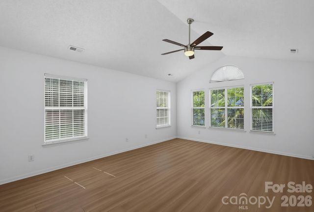 6813 Neuhoff Lane, Charlotte, NC 28269