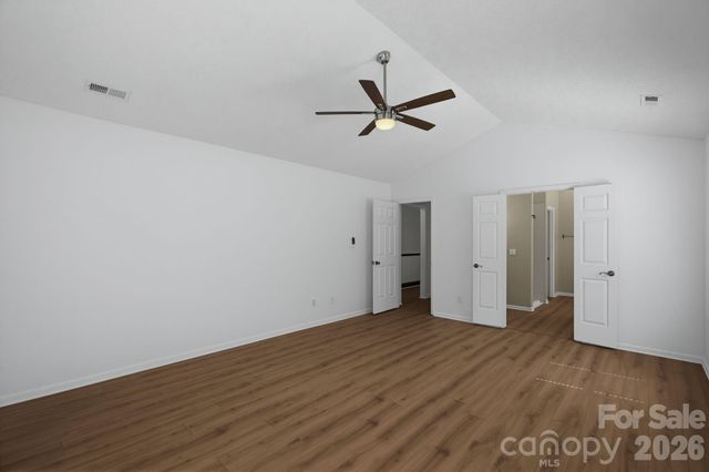 6813 Neuhoff Lane, Charlotte, NC 28269