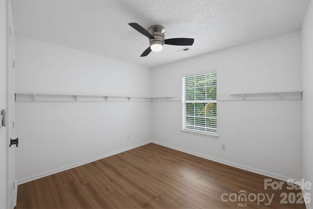 6813 Neuhoff Lane, Charlotte, NC 28269