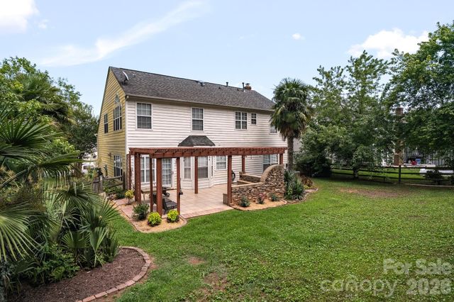6813 Neuhoff Lane, Charlotte, NC 28269