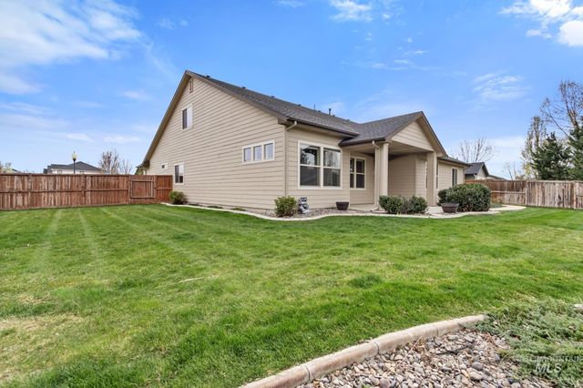 1035 N Seneca Springs Way, Star, ID 83669