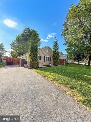 58 FLORENCE AVE, Aston, PA 19014