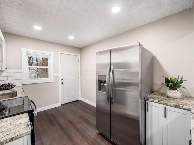 1799 Brentnell Avenue, Columbus, OH 43219