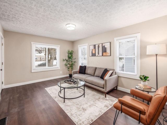 1799 Brentnell Avenue, Columbus, OH 43219