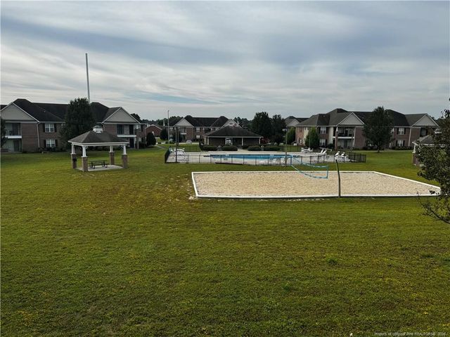 1811 Balmoral Drive 203, Fayetteville, NC 28304