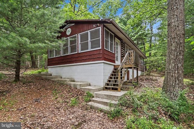 165 SCHOOLHOUSE HILL RD, Fayetteville, PA 17222