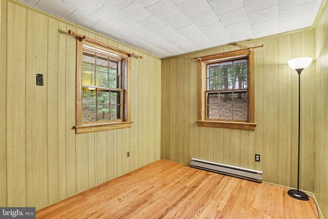 165 SCHOOLHOUSE HILL RD, Fayetteville, PA 17222