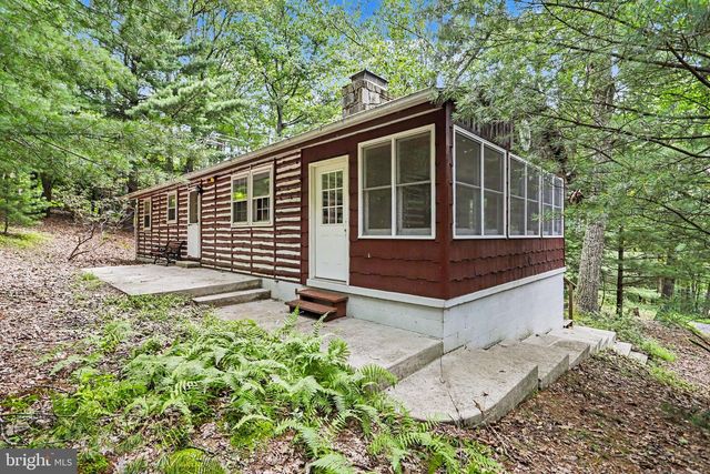 165 SCHOOLHOUSE HILL RD, Fayetteville, PA 17222