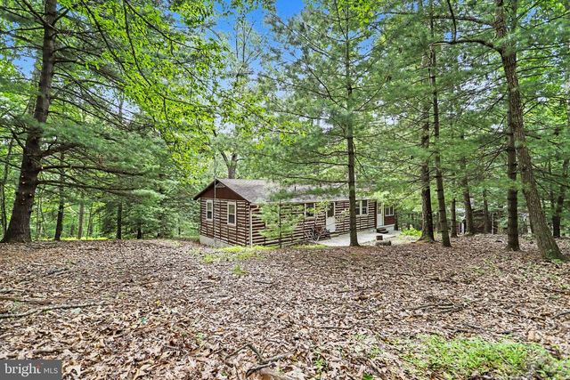 165 SCHOOLHOUSE HILL RD, Fayetteville, PA 17222