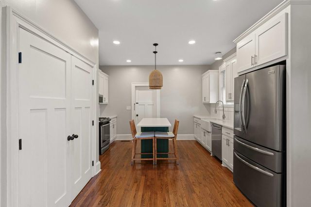 216 Woodland Shores Road, Charleston, SC 29412