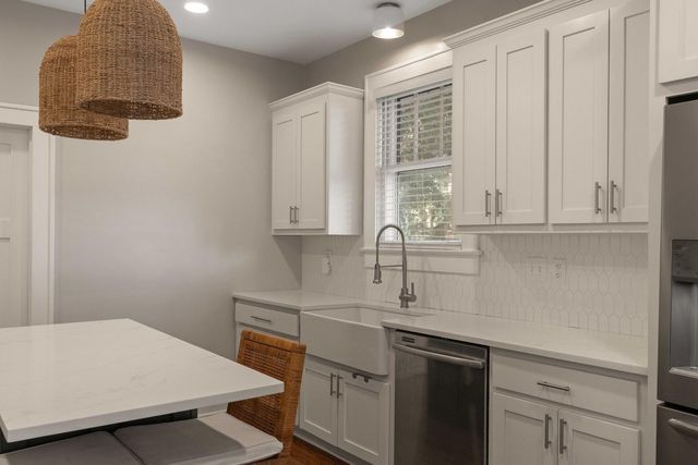 216 Woodland Shores Road, Charleston, SC 29412