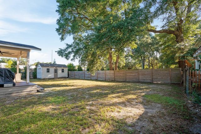 216 Woodland Shores Road, Charleston, SC 29412