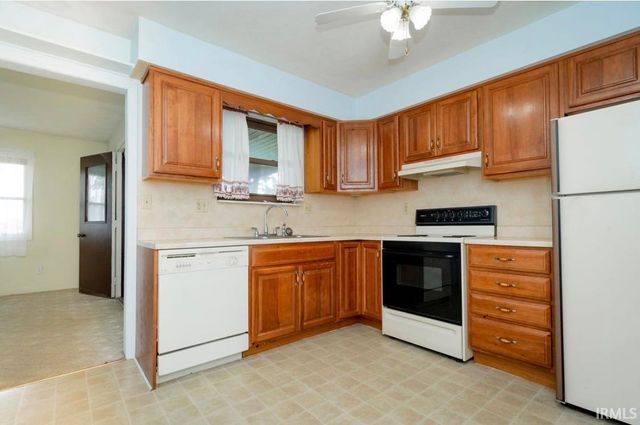 2610 Maple Drive, New Castle, IN 47362