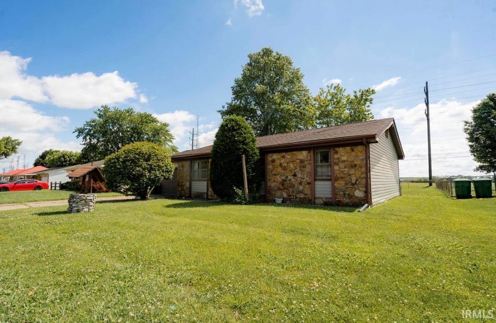 2610 Maple Drive, New Castle, IN 47362
