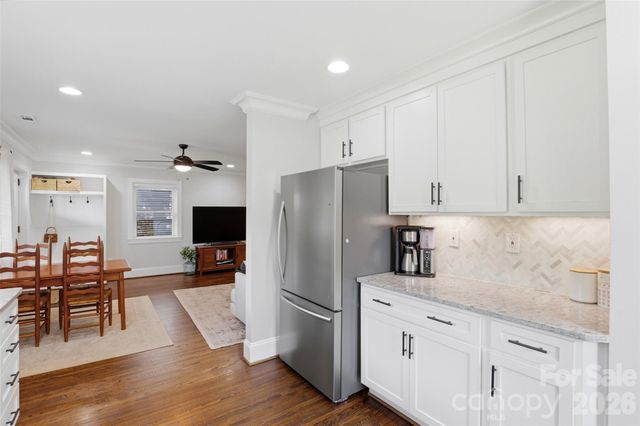 1919 Merriman Avenue, Charlotte, NC 28203