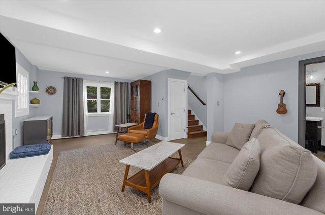 228 DEWEY DR, Annapolis, MD 21401