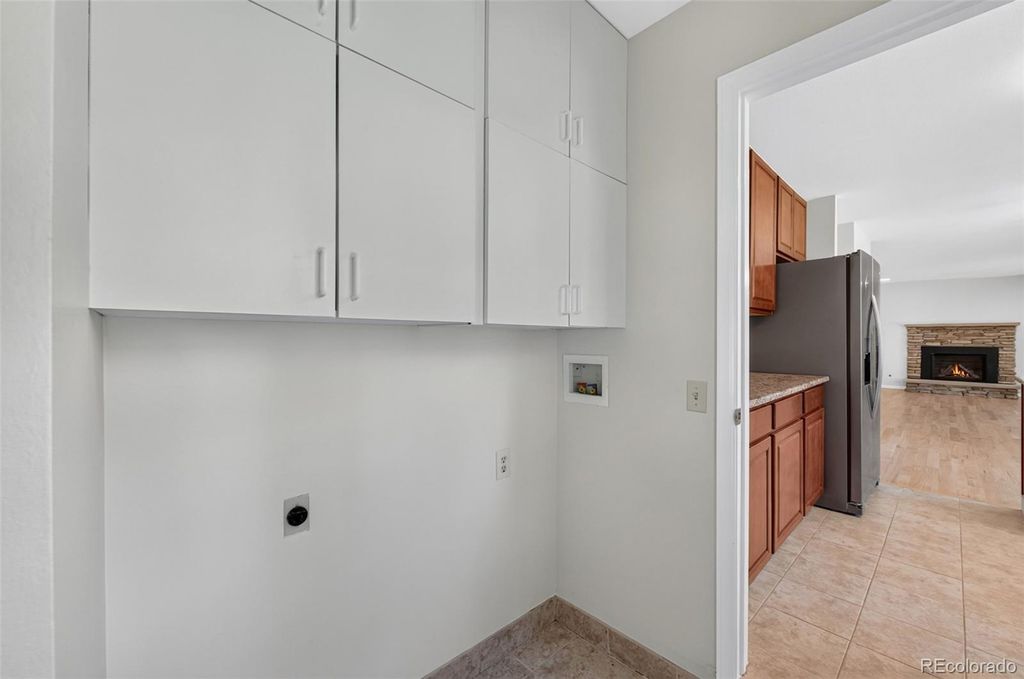 Image 18 of property listing at 10482 W Dakan Mountain, Littleton, CO 80127