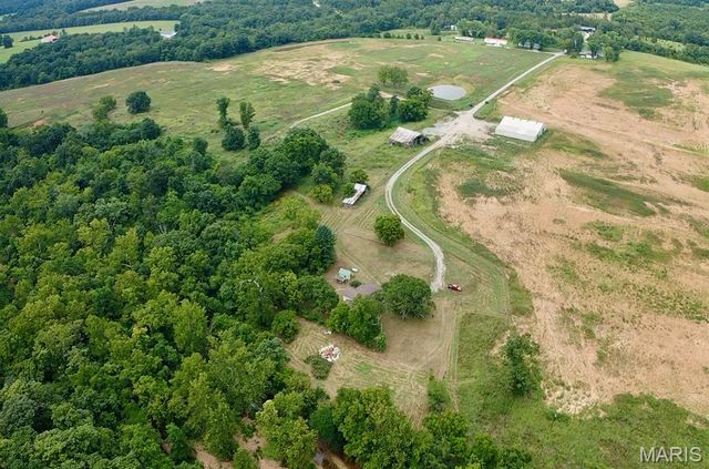 10288 Jackal Road, Potosi, MO 63664