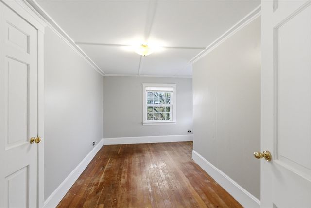 1067 Main St, Haverhill, MA 01830