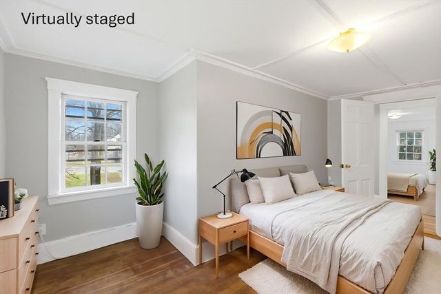 1067 Main St, Haverhill, MA 01830