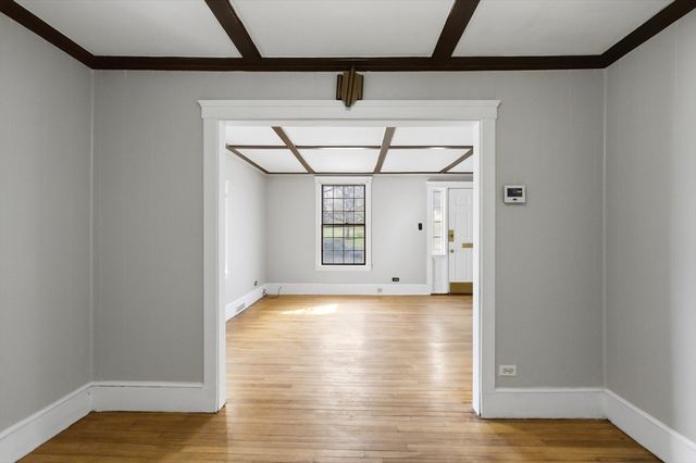 1067 Main St, Haverhill, MA 01830