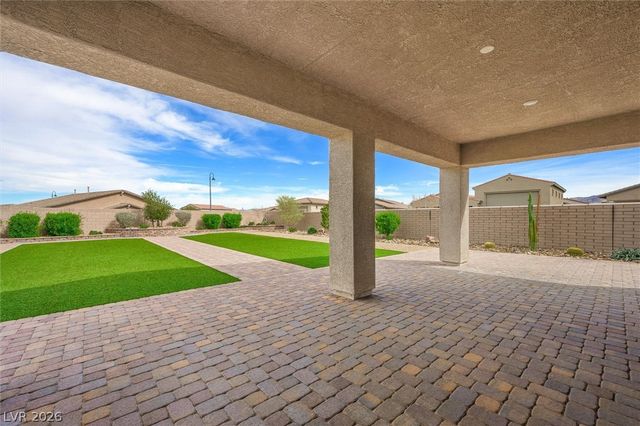 350 Lady Bird Avenue, Henderson, NV 89011