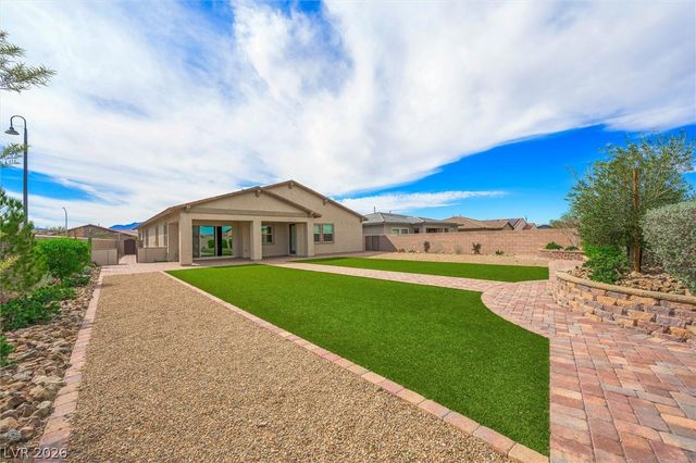 350 Lady Bird Avenue, Henderson, NV 89011