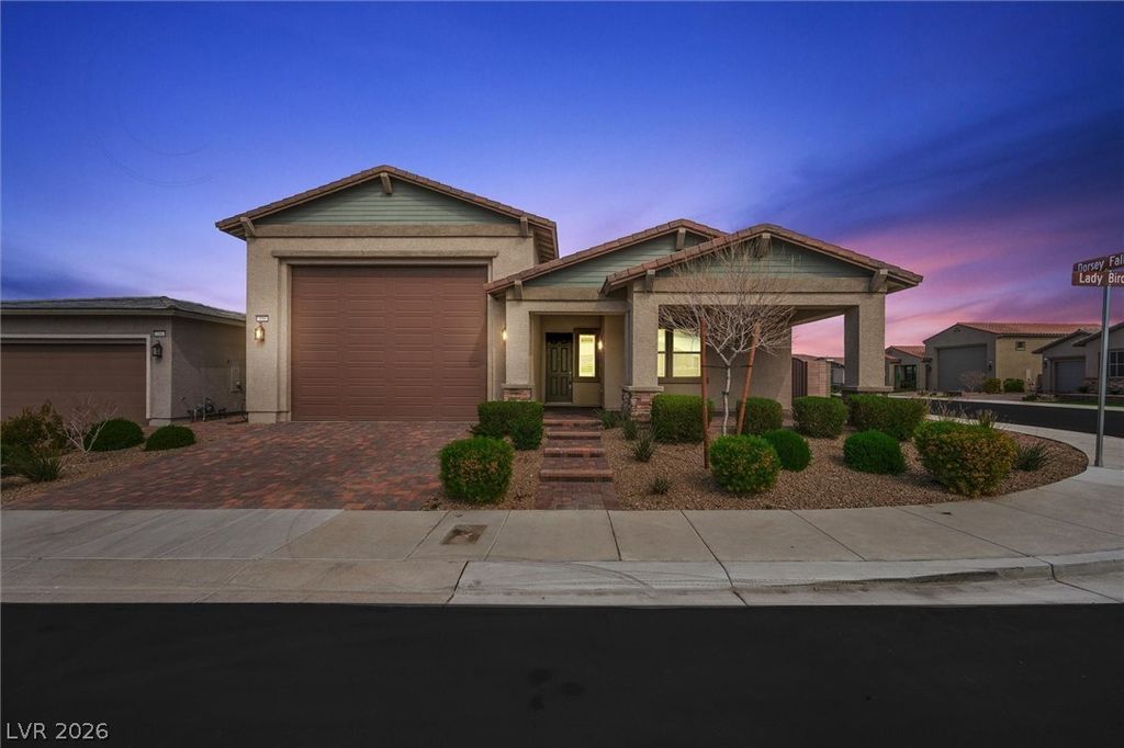 350 Lady Bird Avenue, Henderson, NV 89011