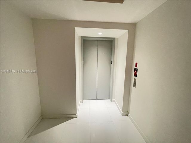 851 NE 1st Ave 3103, Miami, FL 33132