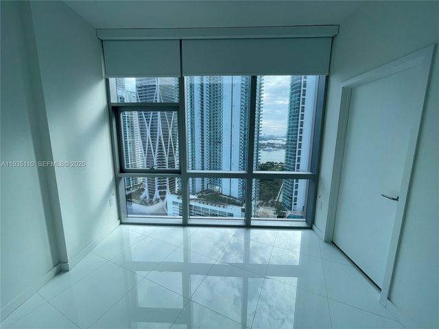 851 NE 1st Ave 3103, Miami, FL 33132