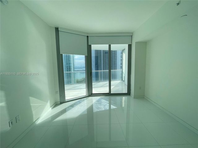 851 NE 1st Ave 3103, Miami, FL 33132