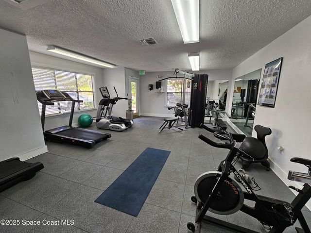 225 S Tropical Trail 201, Merritt Island, FL 32952