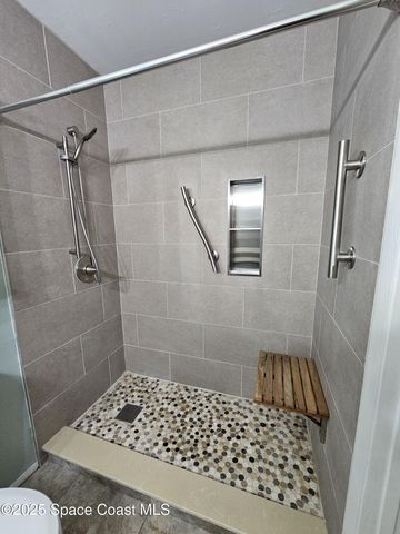 225 S Tropical Trail 201, Merritt Island, FL 32952