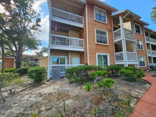 225 S Tropical Trail 201, Merritt Island, FL 32952