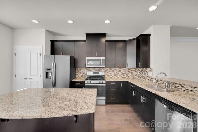 4061 Zilker Park Drive, Charlotte, NC 28217